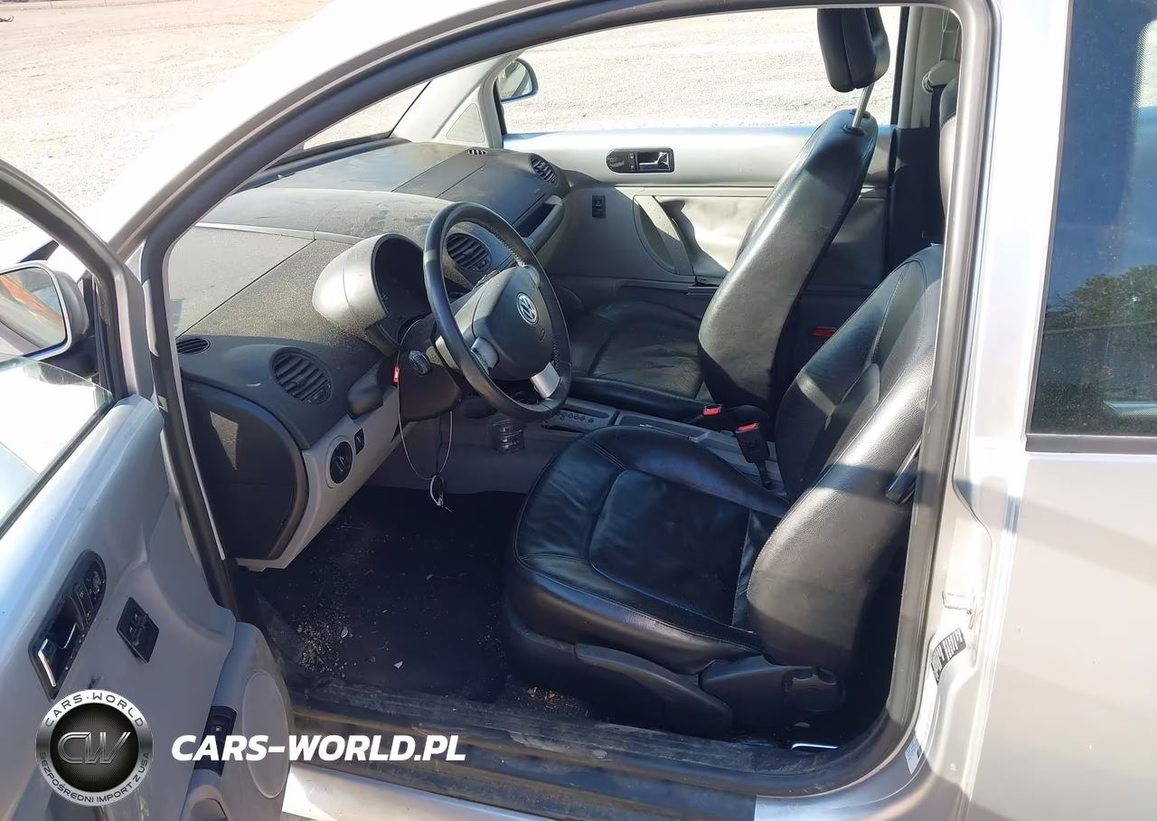 1999 Volkswagen New Beetle Gls VIN:3VWCC21CXXM474261 - 5