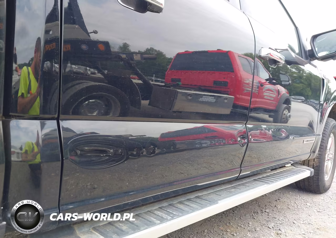 2024 Ford F-150 Xlt VIN:1FTFW3LD9RFA05958 - 18
