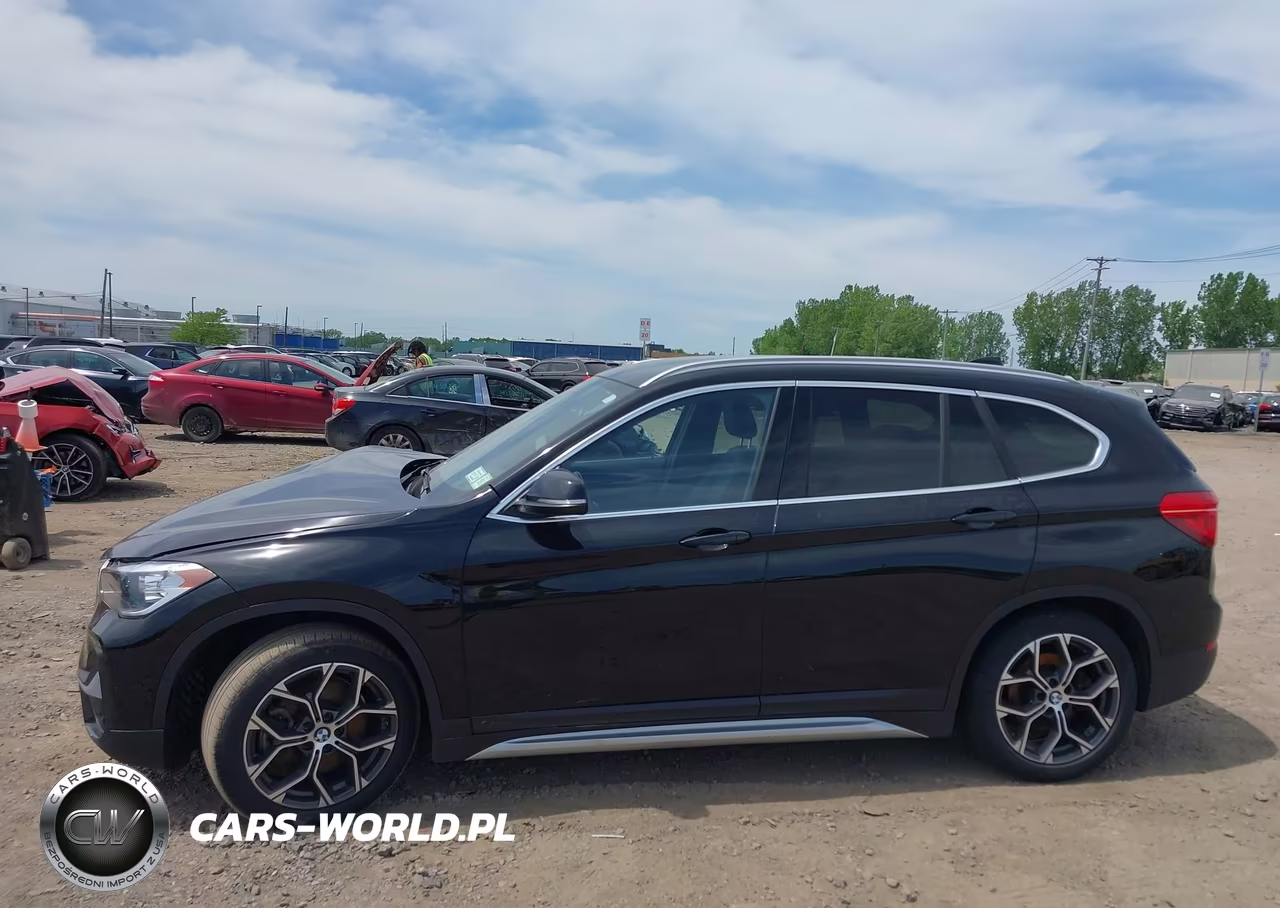 2021 BMW X1 xDrive28I VIN:WBXJG9C07M5U29552 - 15