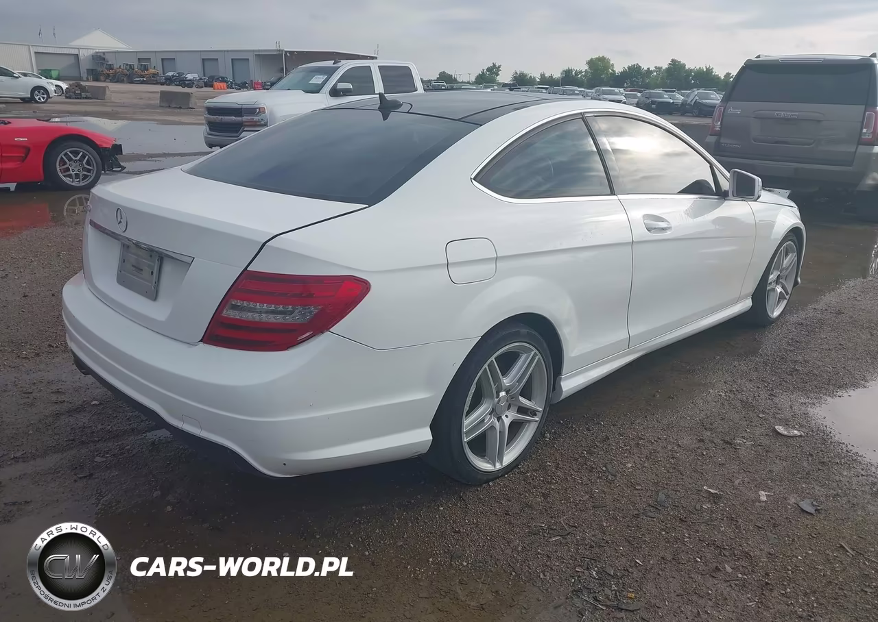 2014 Mercedes-Benz C 250 VIN:WDDGJ4HB4EG183707 - 4