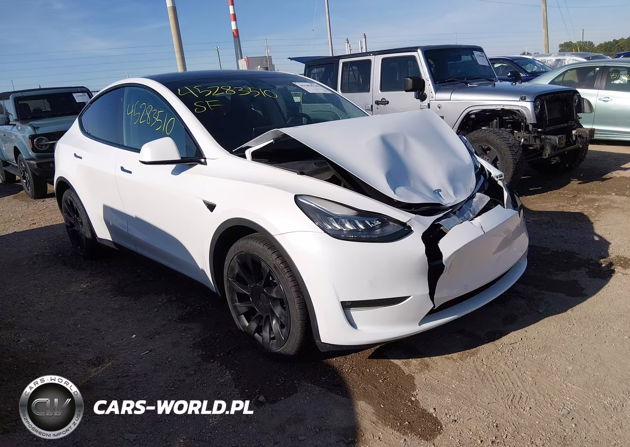 2021 Tesla Model Y Long Range Dual Motor All-Wheel Drive – zdjęcie 1 z 18