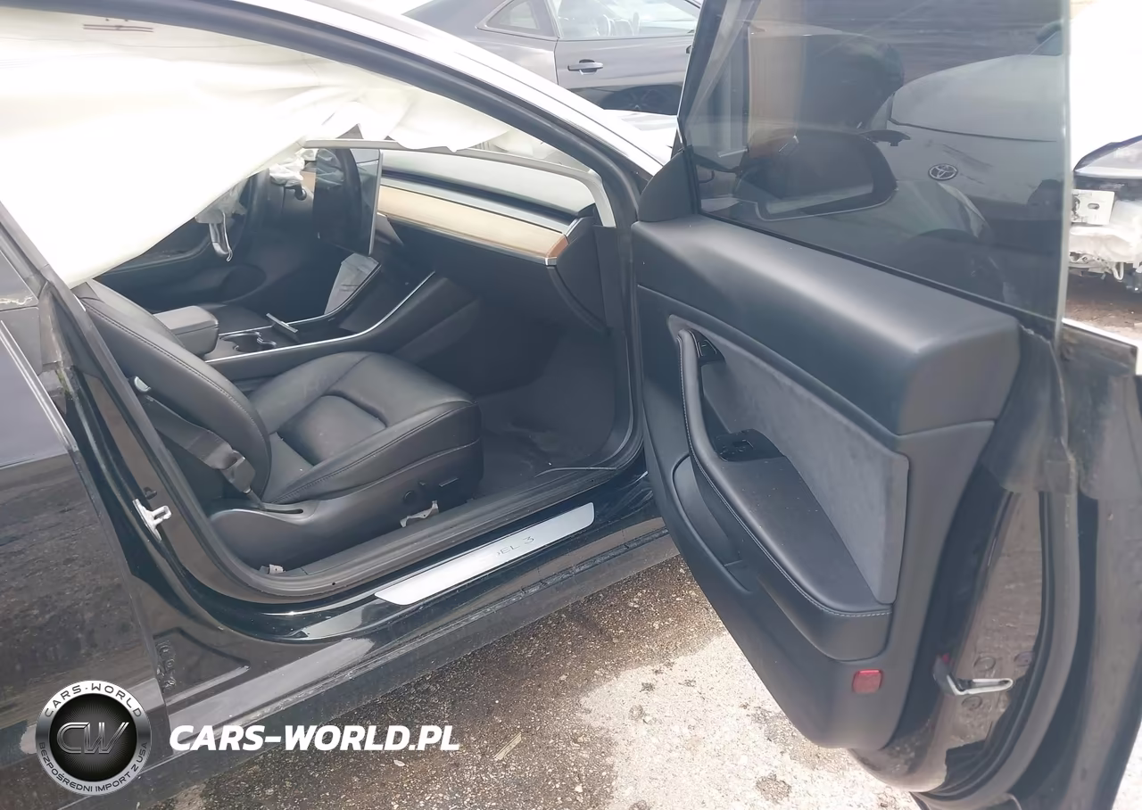 2018 Tesla Model 3 Long Range-Mid Range VIN:5YJ3E1EA5JF152056 - 5
