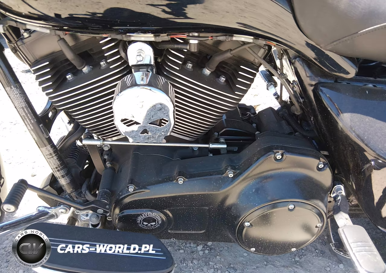 2014 Harley-Davidson Flhxs Street Glide Special VIN:1HD1KRM11EB672374 - 9
