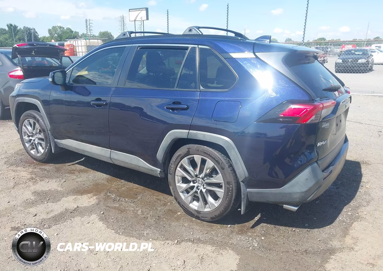 2019 Toyota Rav4 Xle Premium VIN:JTMC1RFV4KD511109 - 3