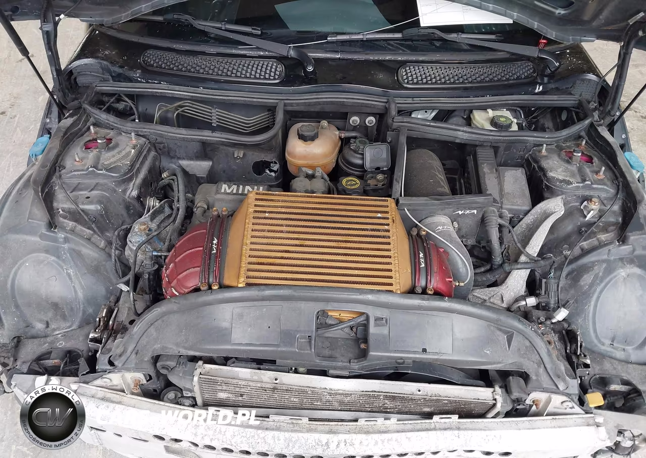 2004 Mini Cooper S VIN:WMWRE33464TD80832 - 10