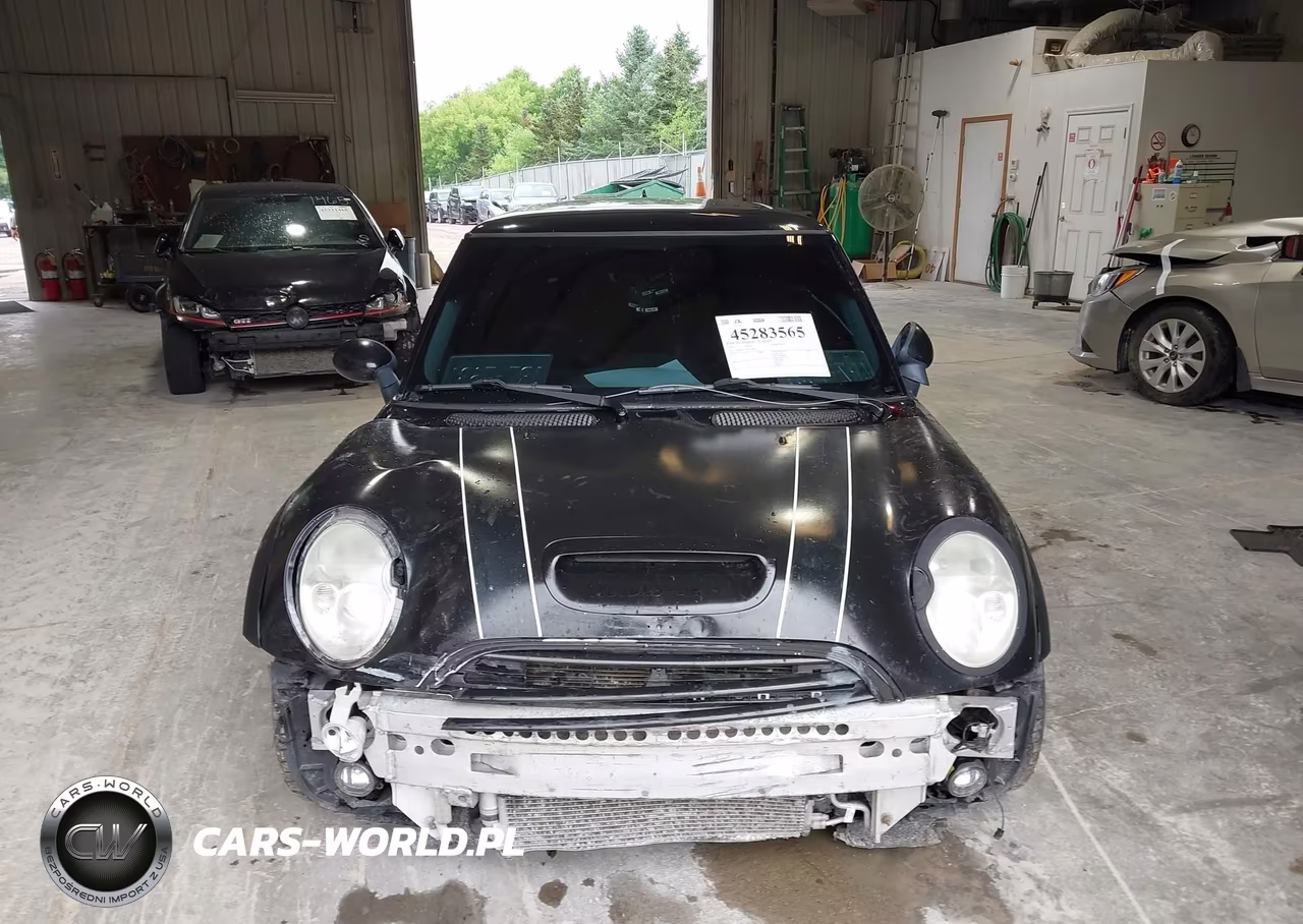 2004 Mini Cooper S VIN:WMWRE33464TD80832 - 12