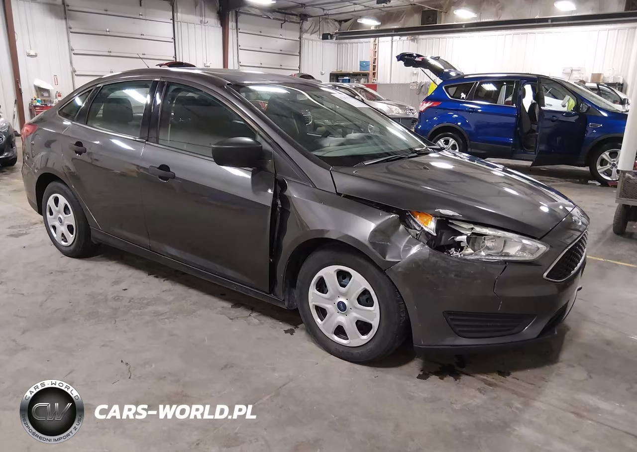 2017 Ford Focus S – zdjęcie 1 z 17