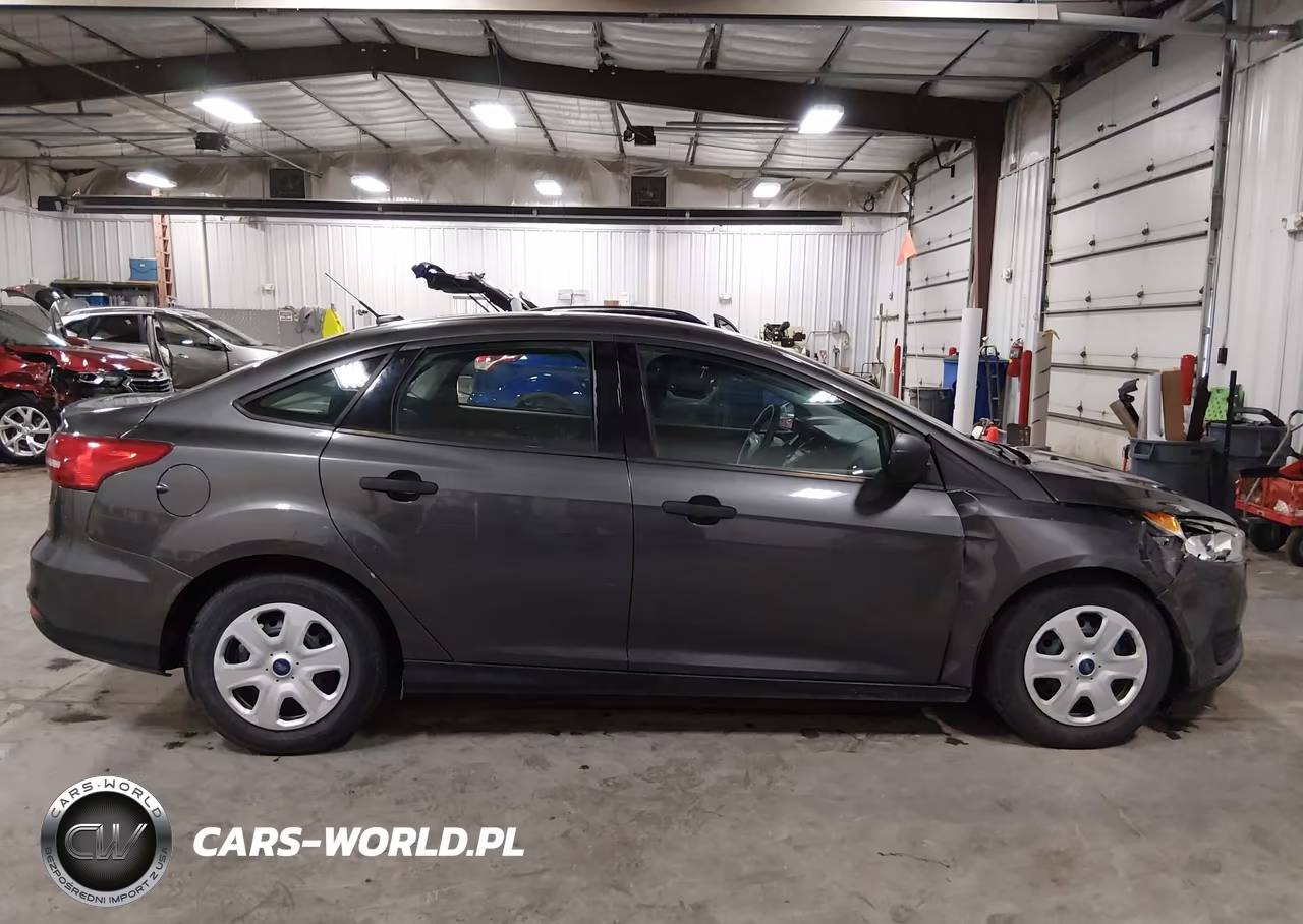 2017 Ford Focus S VIN:1FADP3E20HL252971 - 13