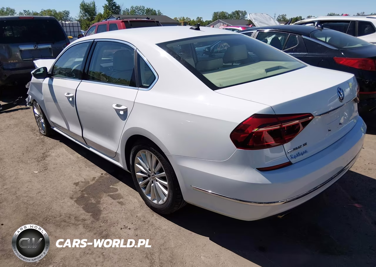 2017 Volkswagen Passat 1.8T Se VIN:1VWBT7A39HC026816 - 3