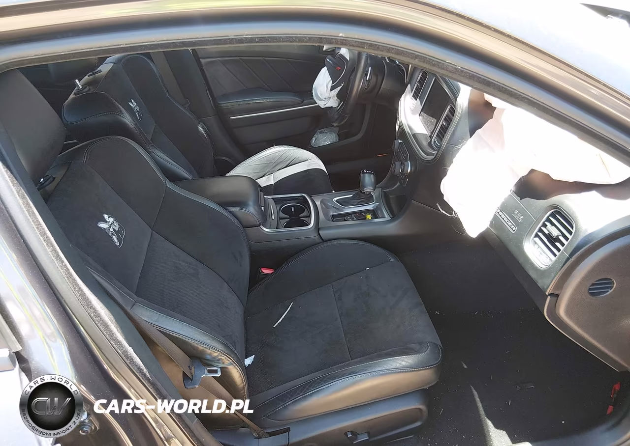 2019 Dodge Charger Scat Pack Rwd VIN:2C3CDXGJXKH622083 - 5