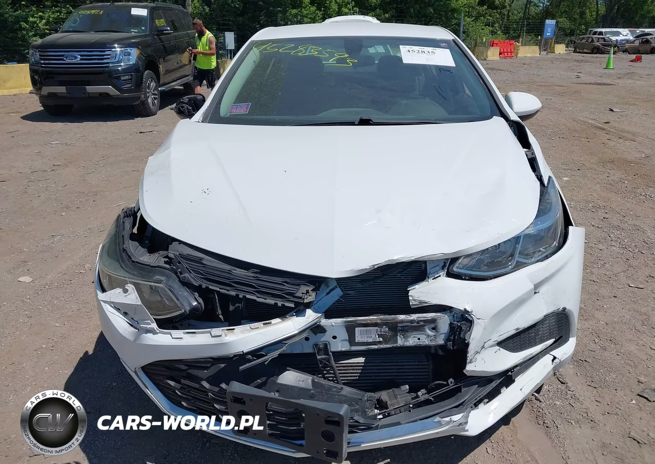 2018 Chevrolet Cruze Ls Auto VIN:1G1BC5SM1J7218382 - 12