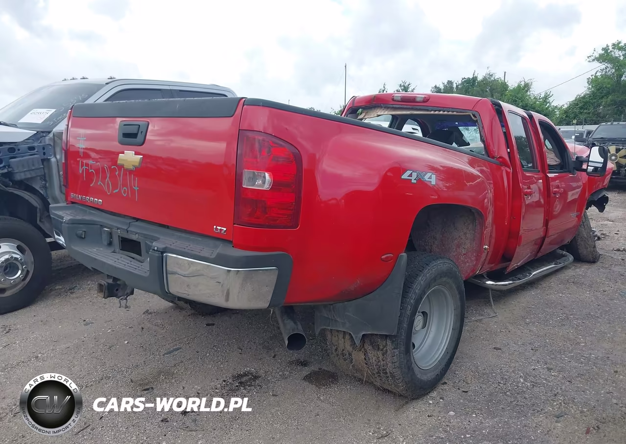 2008 Chevrolet Silverado 3500Hd Ltz VIN:1GCJK33638F114924 - 4
