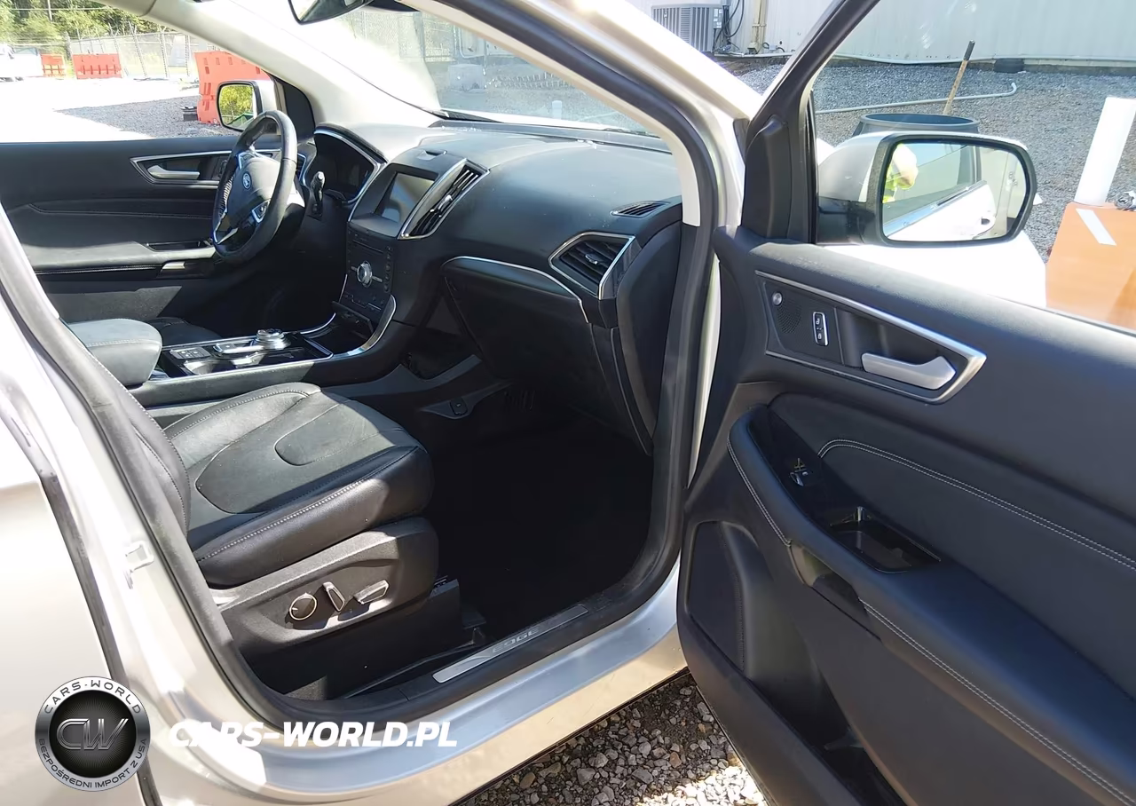 2019 Ford Edge Titanium VIN:2FMPK3K90KBB55764 - 5