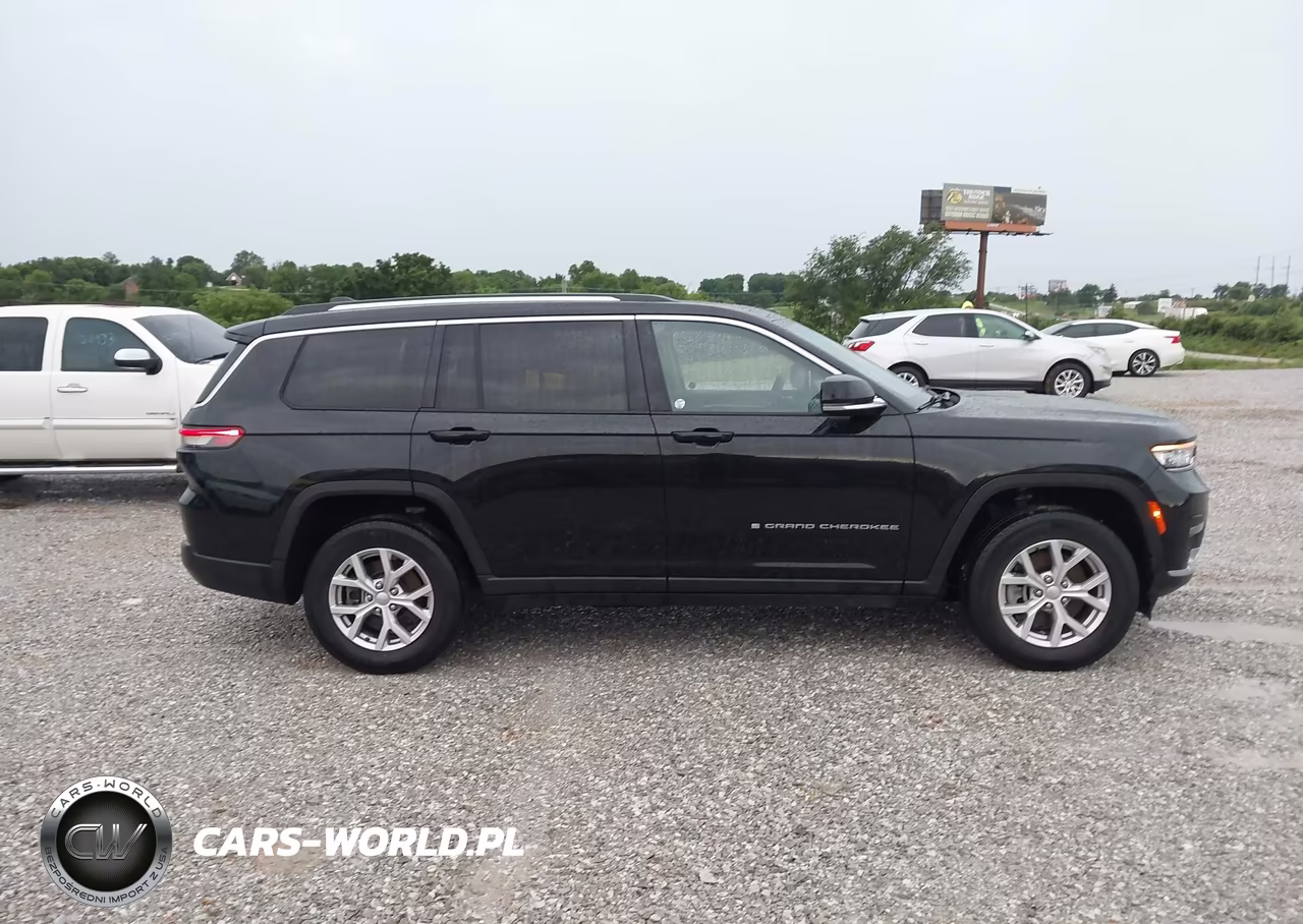 2022 Jeep Grand Cherokee L Limited 4X4 VIN:1C4RJKBG4N8587757 - 14