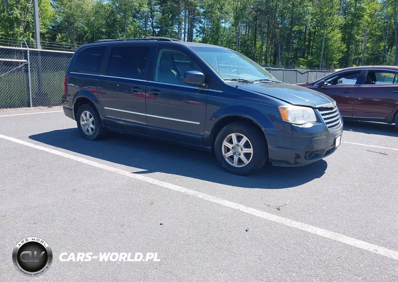 2009 Chrysler Town & Country Touring