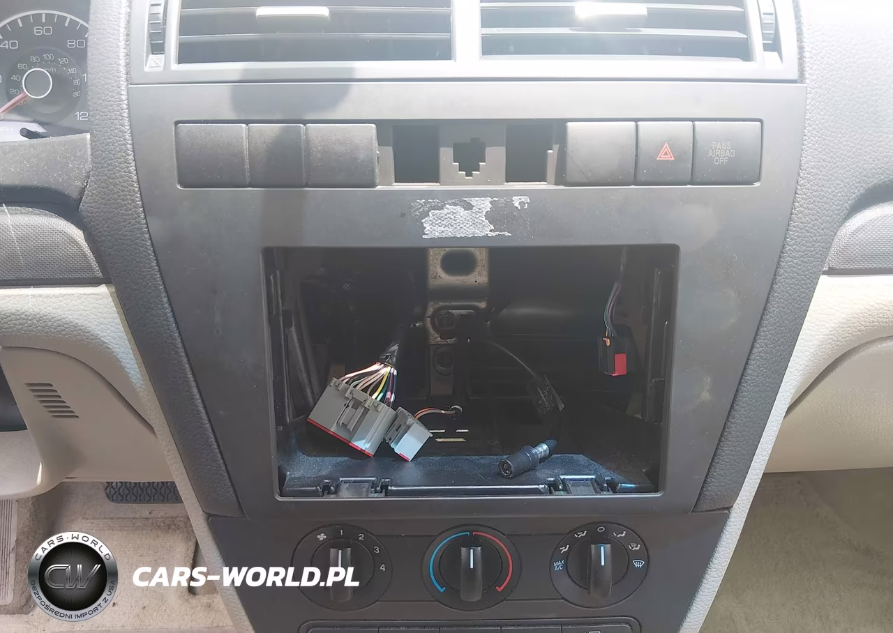 2007 Ford Fusion S VIN:3FAHP06Z87R101758 - 18