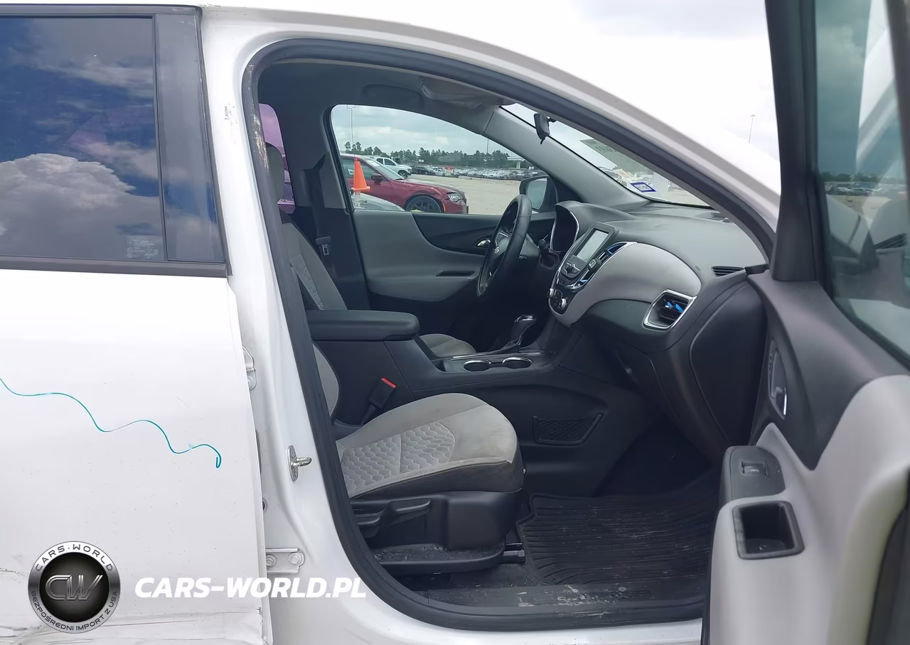 2018 Chevrolet Equinox Ls VIN:3GNAXHEV4JL262568 - 5