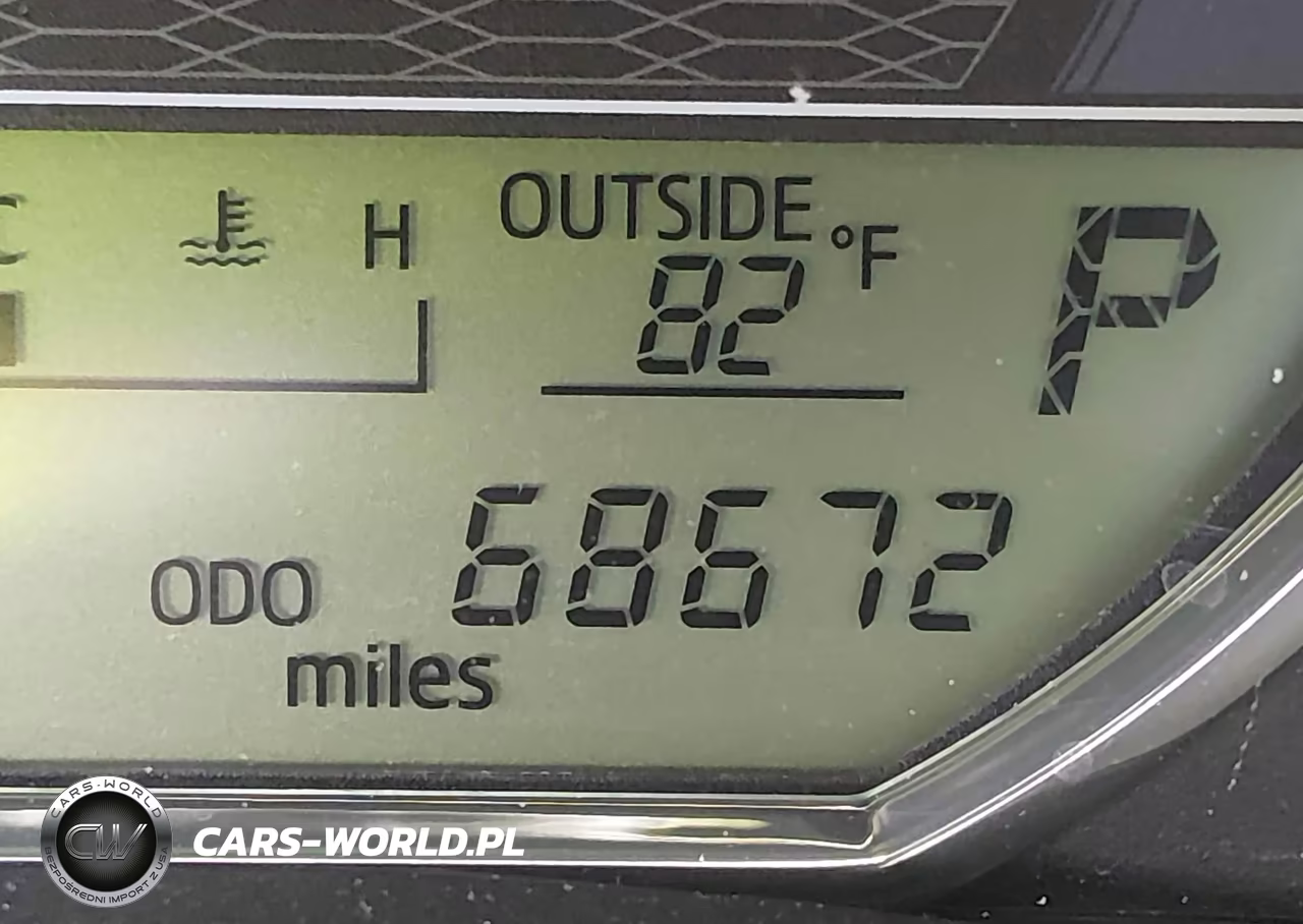 2014 Toyota Corolla L VIN:5YFBURHE4EP157528 - 16