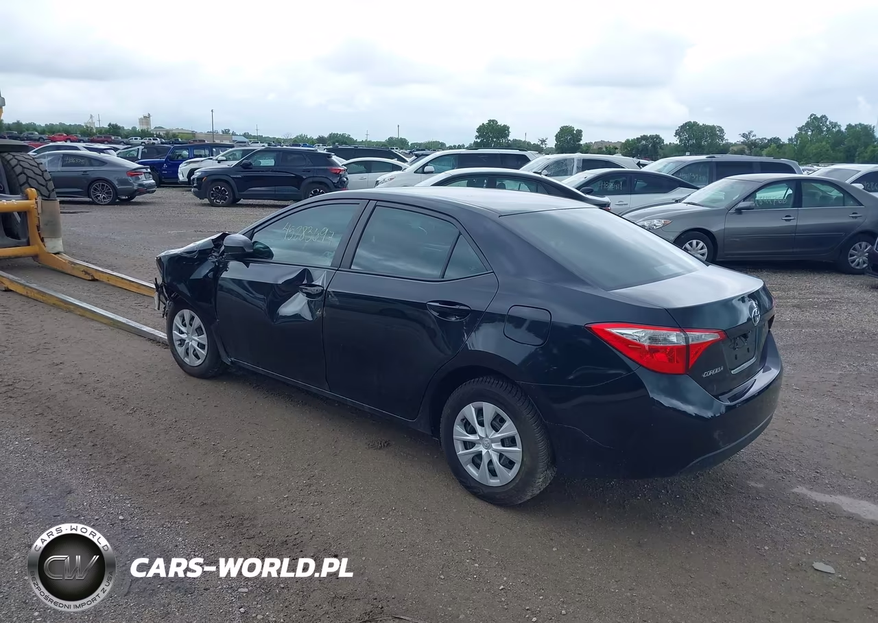 2014 Toyota Corolla L VIN:5YFBURHE4EP157528 - 3