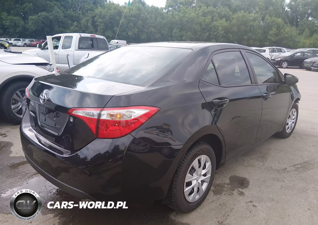 2014 Toyota Corolla L VIN:5YFBURHE4EP157528 - 4
