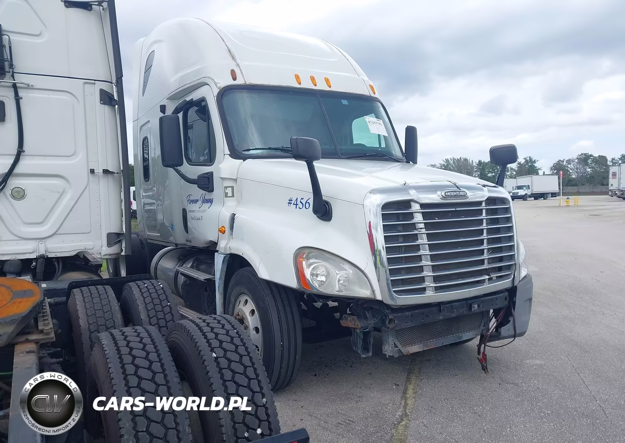 2012 Freightliner Cascadia 125