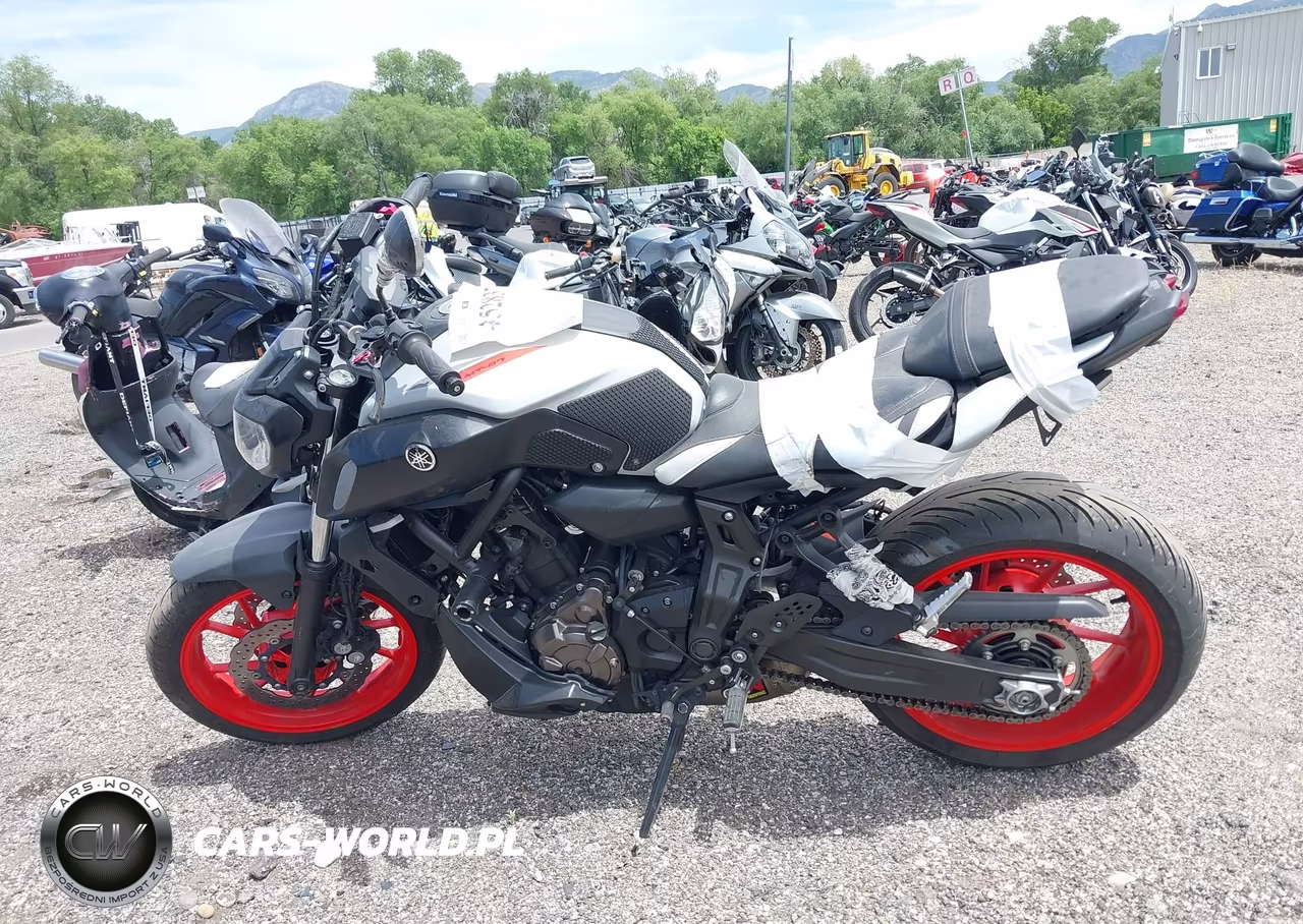 2019 Yamaha Mt07 VIN:JYARM27E9KA004128 - 12