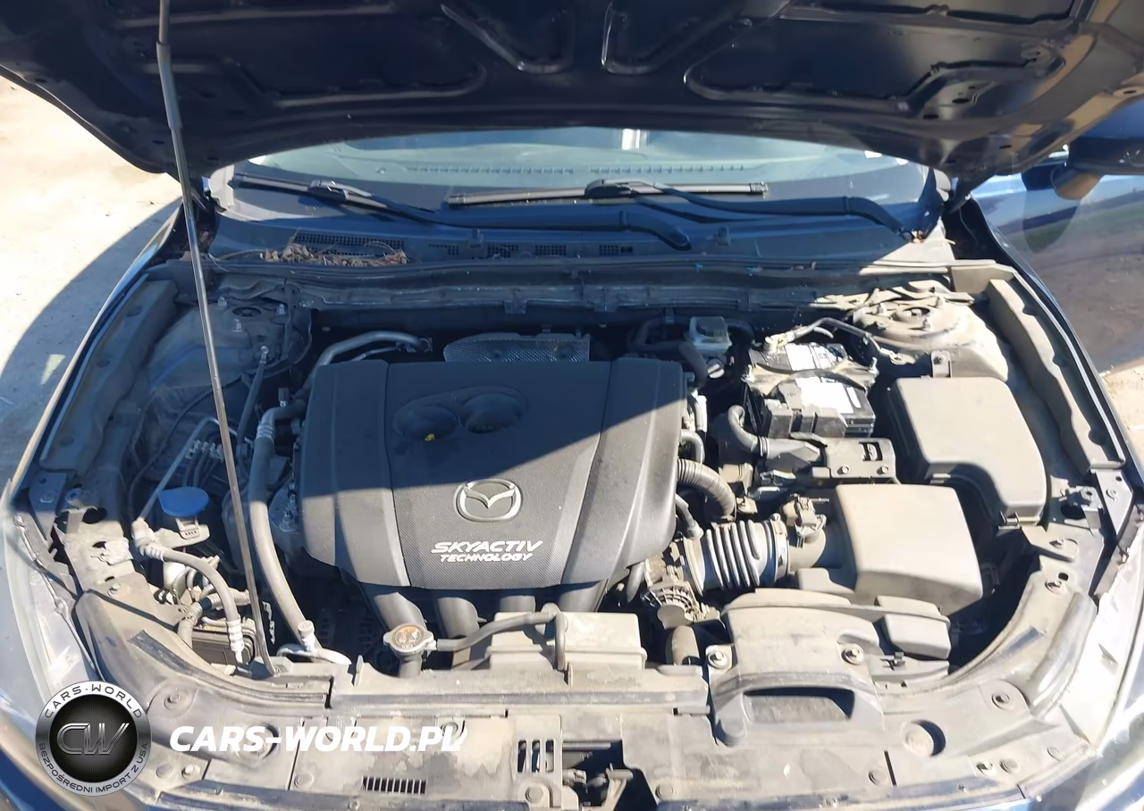 2018 Mazda Mazda3 Touring VIN:3MZBN1L33JM258286 - 10
