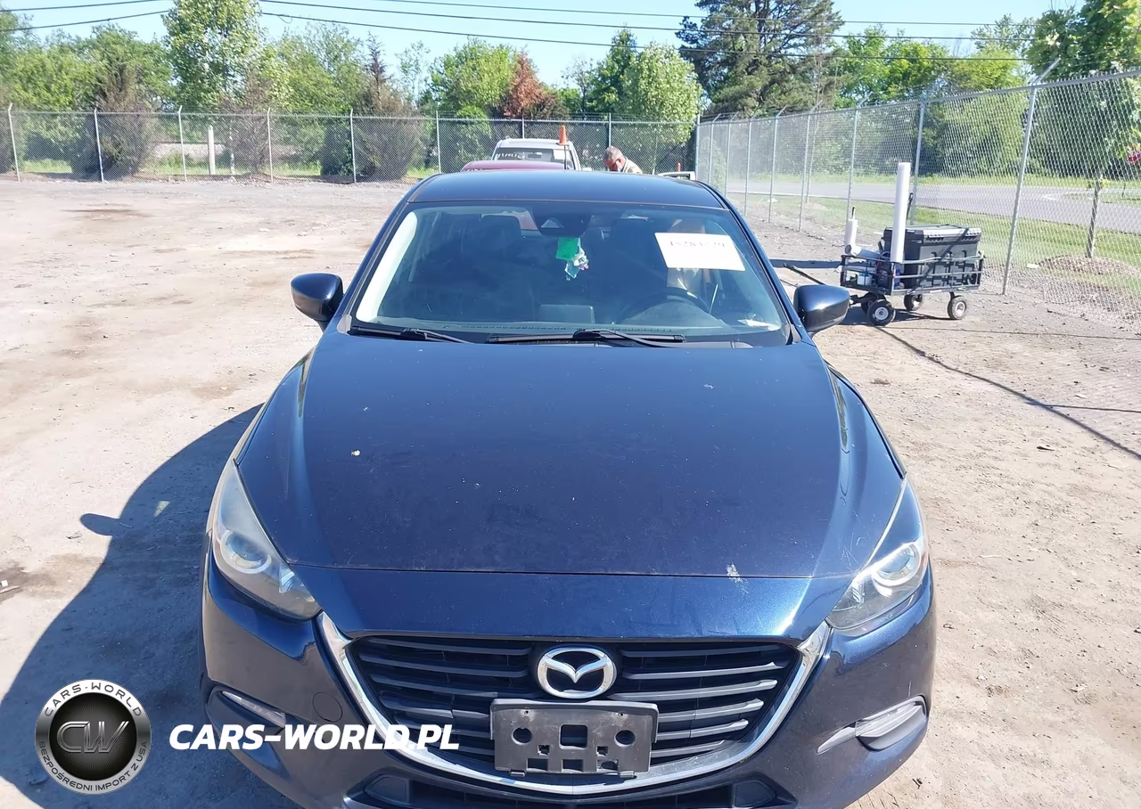2018 Mazda Mazda3 Touring VIN:3MZBN1L33JM258286 - 12