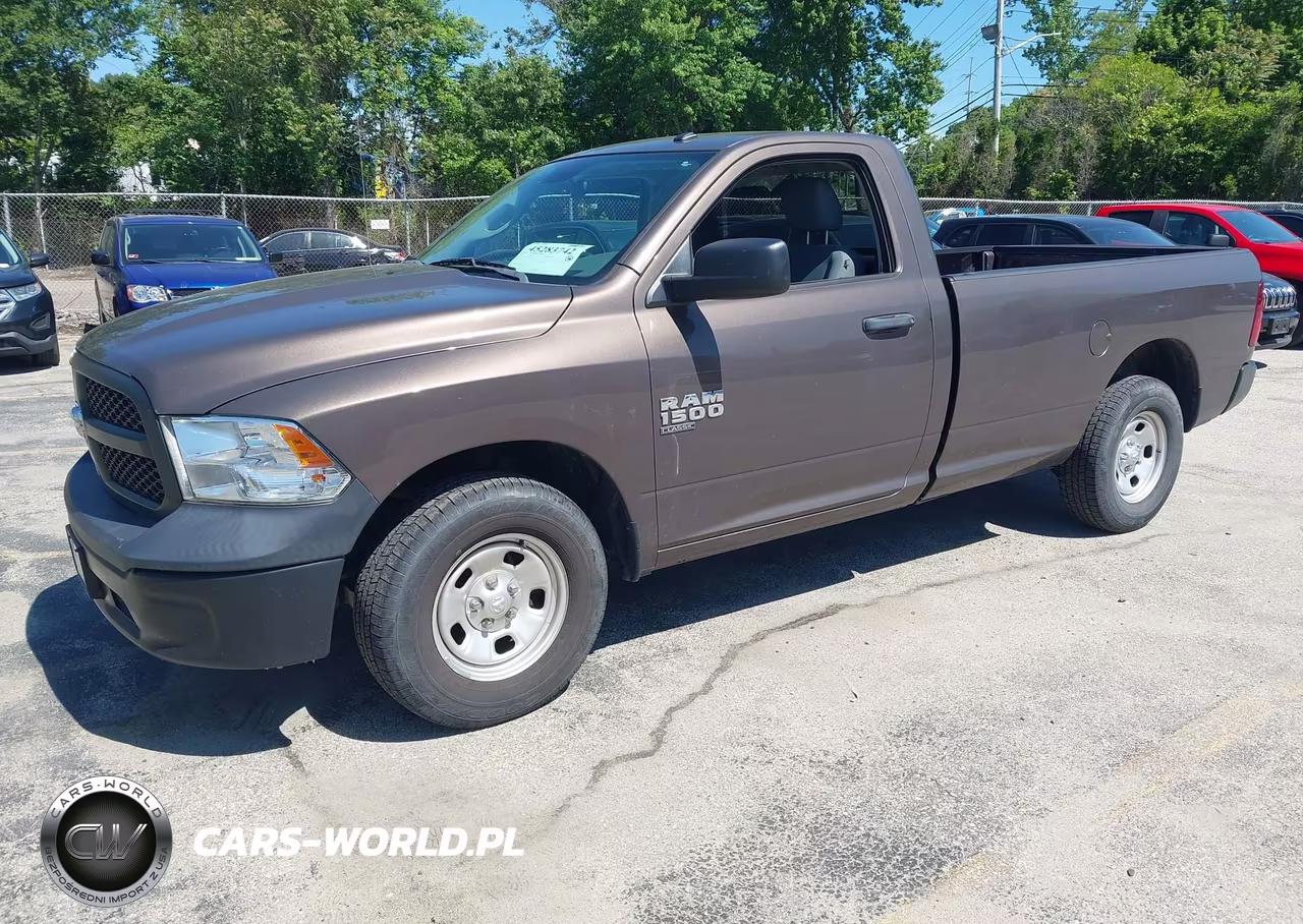 2019 Ram 1500 Classic Tradesman 4X2 8' Box VIN:3C6JR6DG2KG589529 - 2