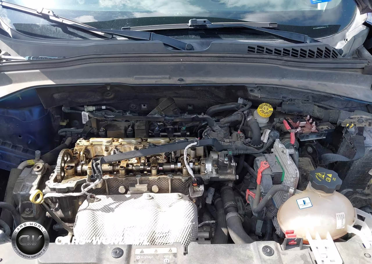 2018 Jeep Renegade Latitude Fwd VIN:ZACCJABB8JPG74147 - 10