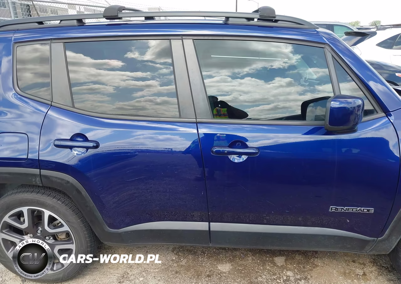 2018 Jeep Renegade Latitude Fwd VIN:ZACCJABB8JPG74147 - 13