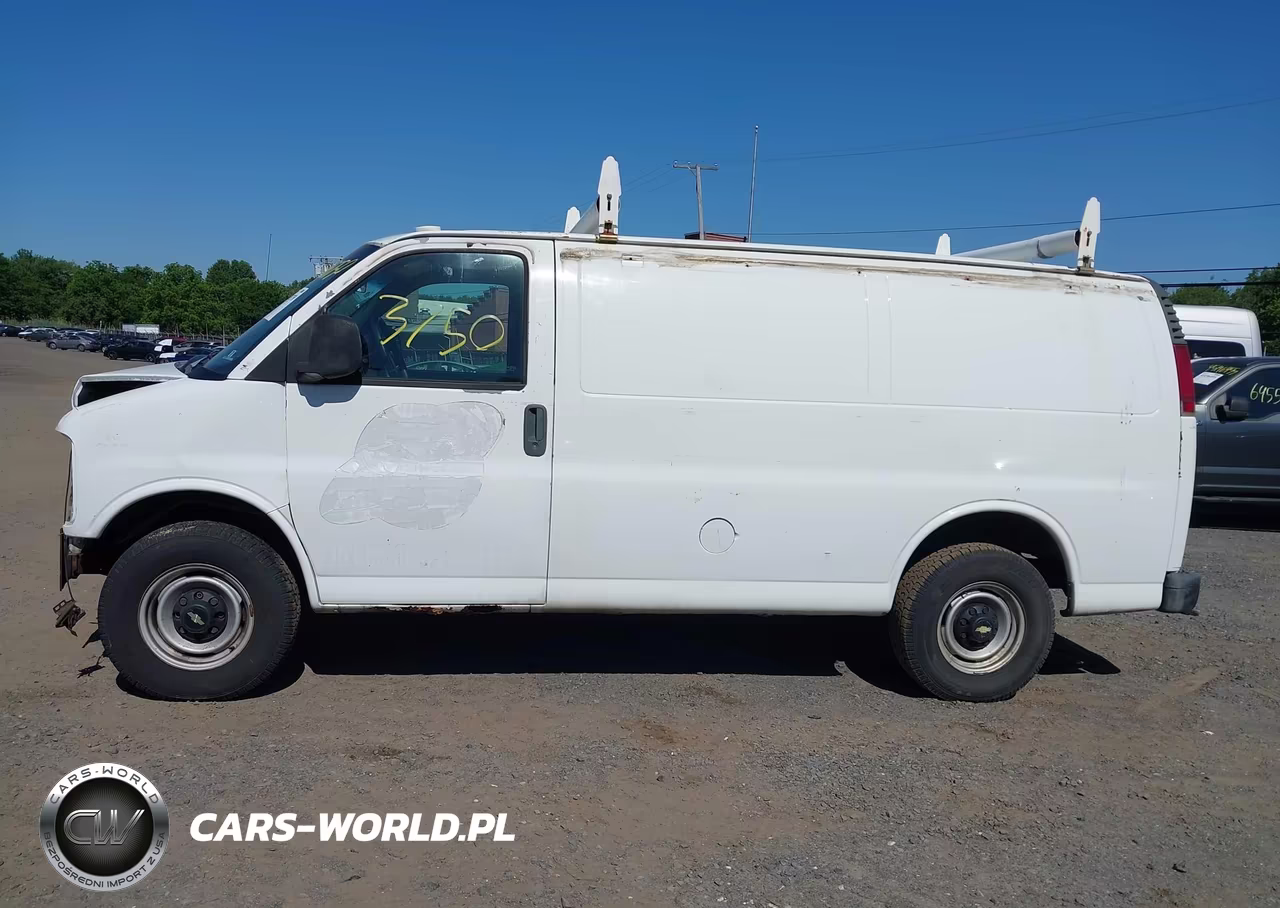 2002 Chevrolet Express VIN:1GCHG35R121246933 - 14