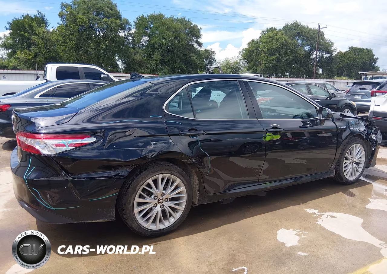2020 Toyota Camry Xle Hybrid VIN:4T1F31AKXLU542450 - 18