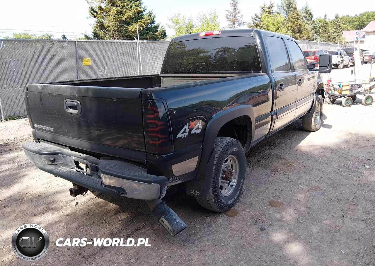 2007 Chevrolet Silverado 2500Hd Classic Lt3 VIN:1GCHK23D97F140711 - 4