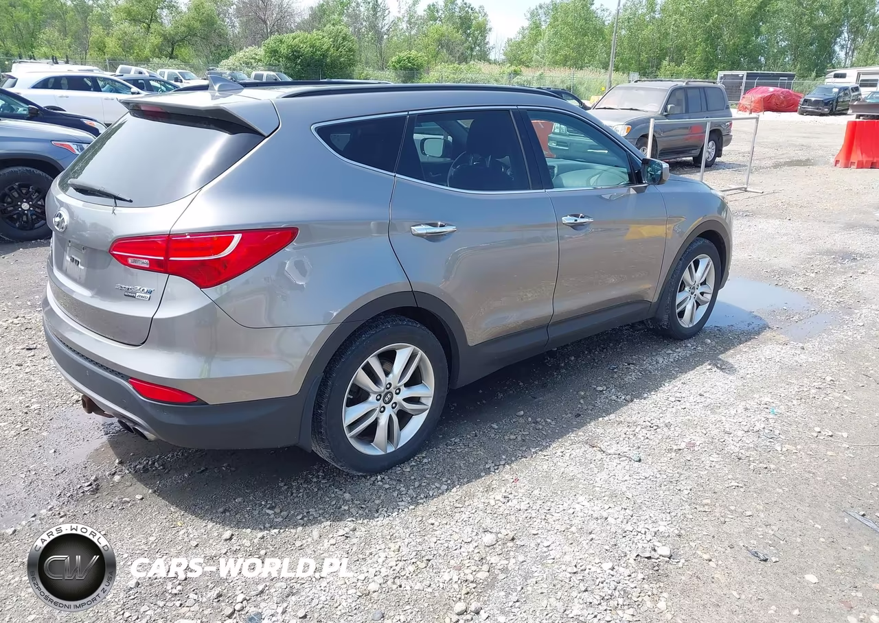 2015 Hyundai Santa Fe Sport 2.0L Turbo VIN:5XYZWDLA5FG268790 - 4