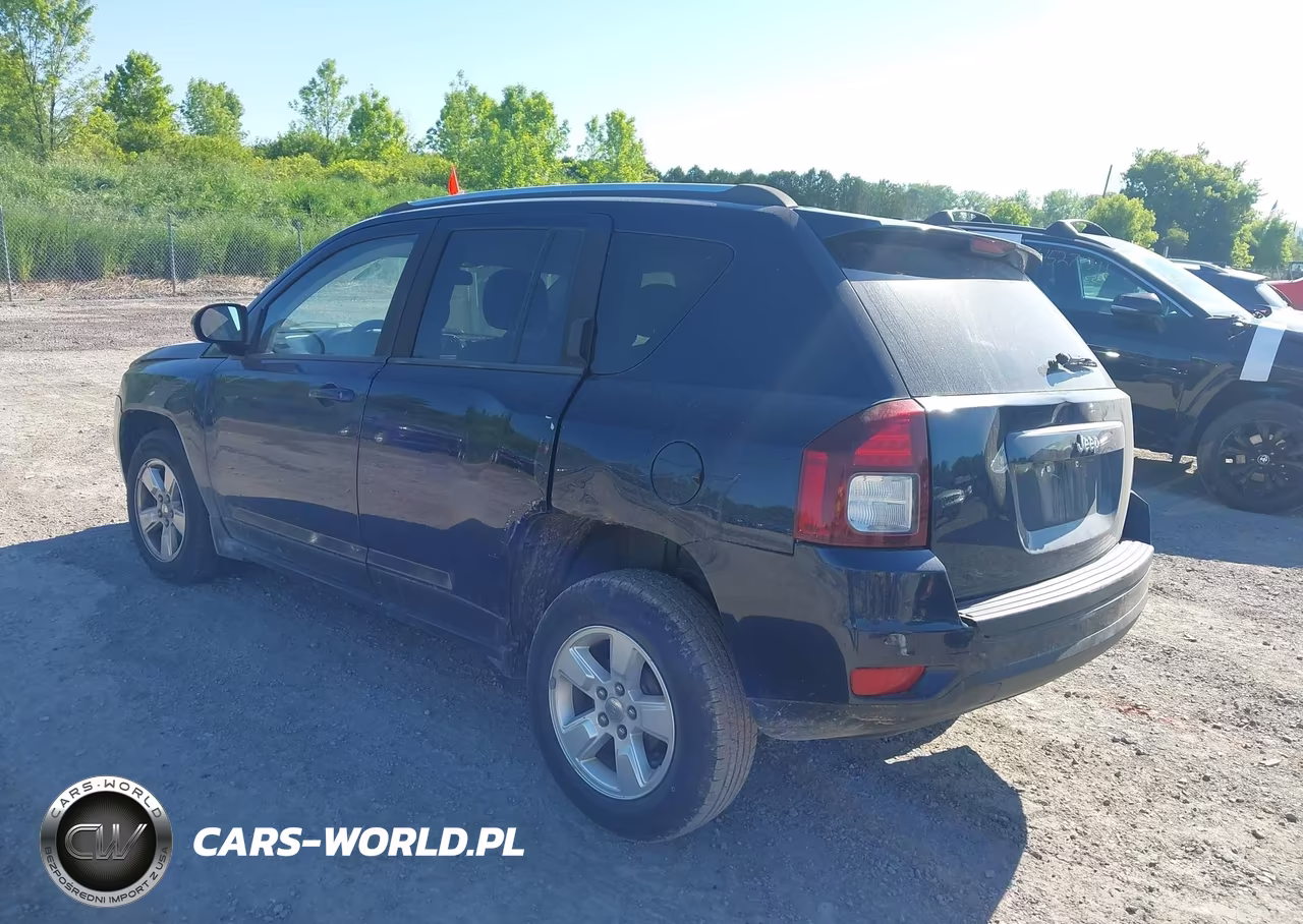 2015 Jeep Compass Sport VIN:1C4NJCBA7FD208873 - 3