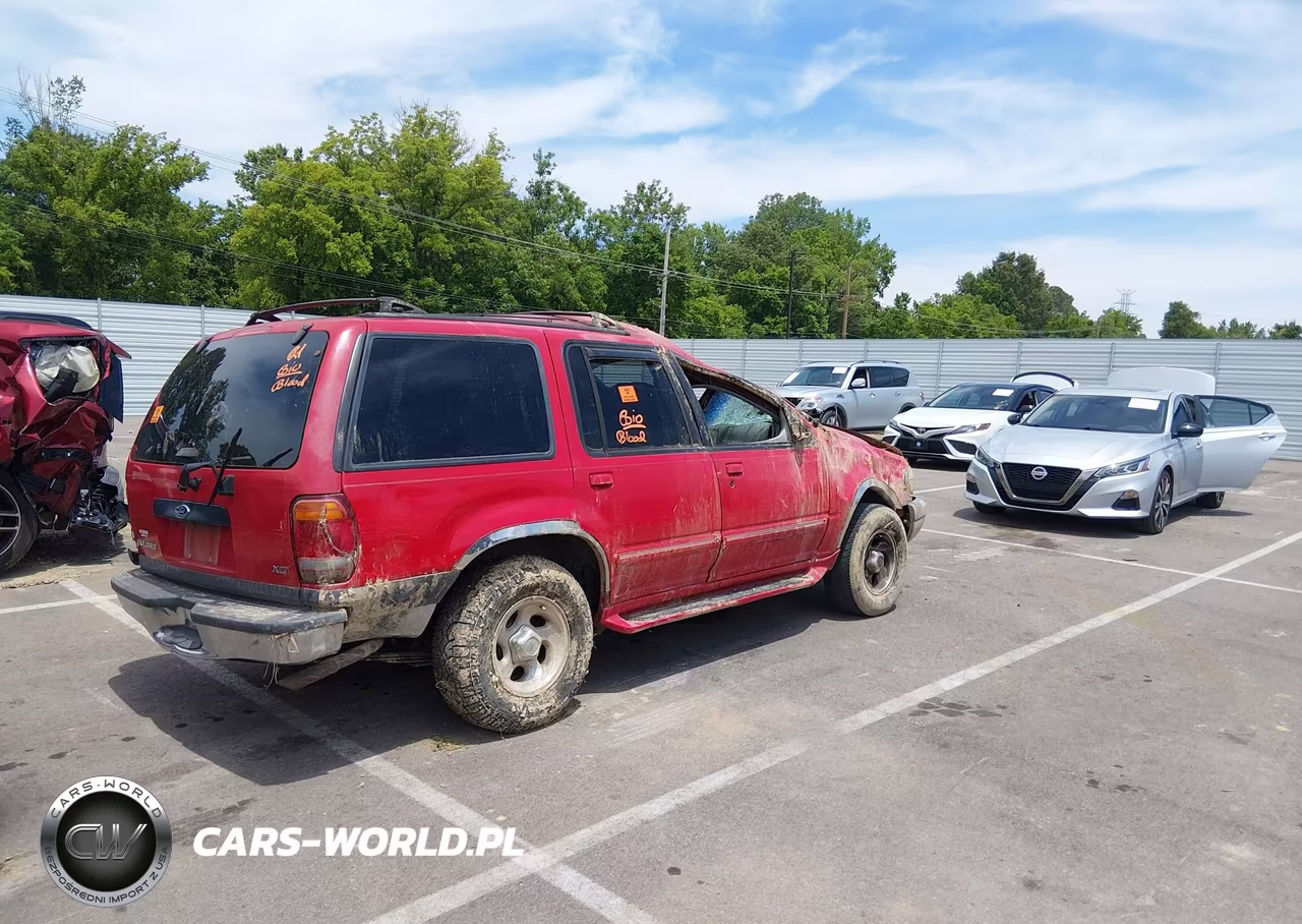 1999 Ford Explorer Eddie Bauer-Limited Edition-Xlt VIN:1FMZU32E3XUA75795 - 4