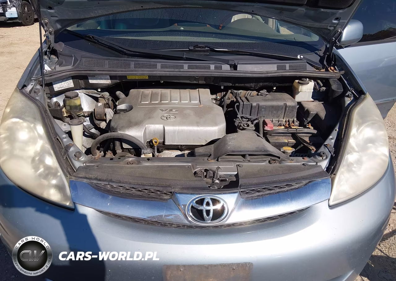 2010 Toyota Sienna Limited VIN:5TDDK4CC8AS028961 - 10