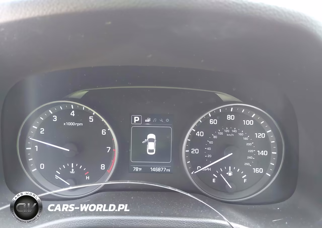 2018 Hyundai Elantra Sel VIN:5NPD84LF4JH226581 - 7