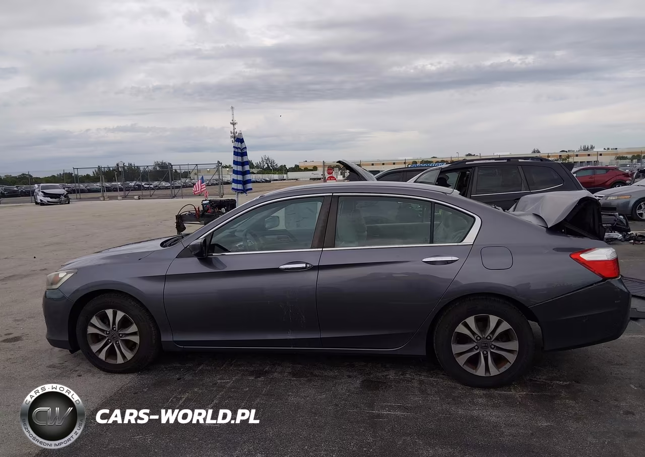 2015 Honda Accord Lx VIN:1HGCR2F37FA232745 - 14
