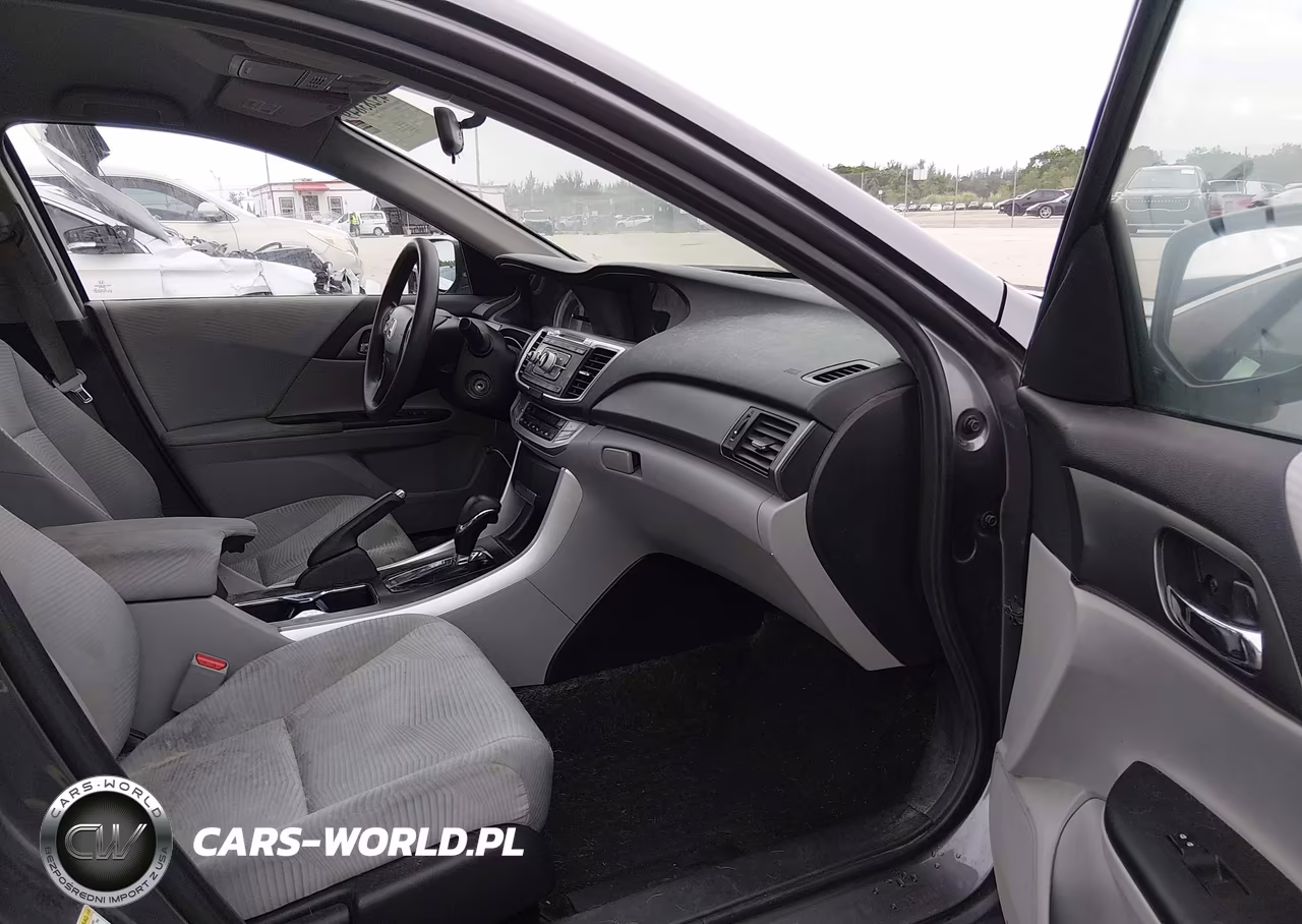 2015 Honda Accord Lx VIN:1HGCR2F37FA232745 - 5