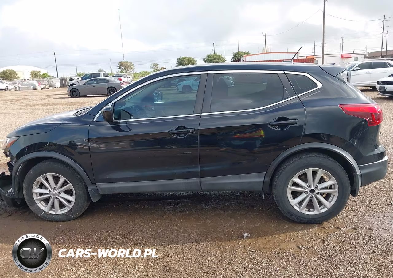 2017 Nissan Rogue Sport S VIN:JN1BJ1CP6HW013836 - 14