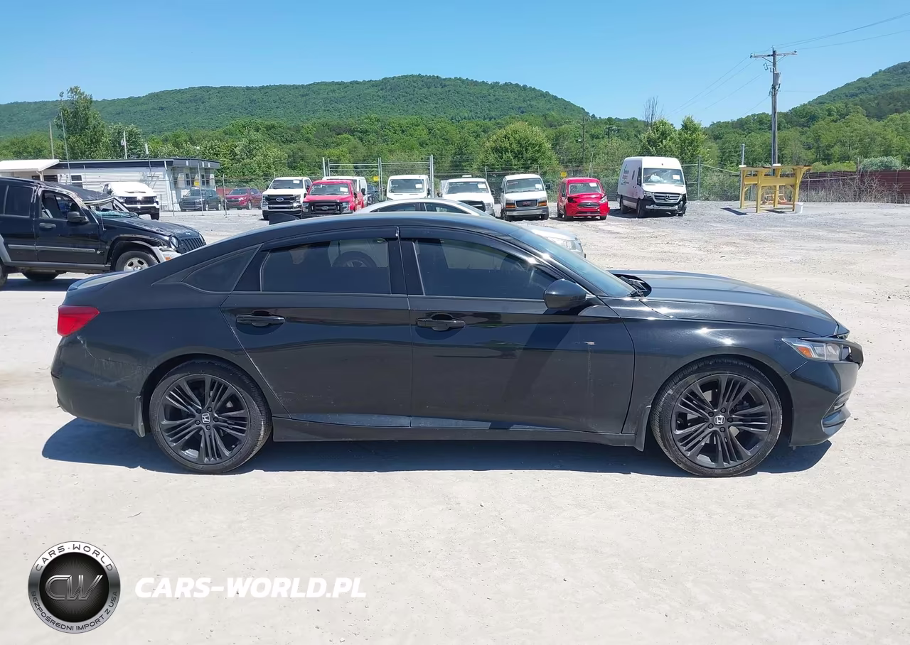 2018 Honda Accord Sport VIN:1HGCV1E39JA071167 - 14