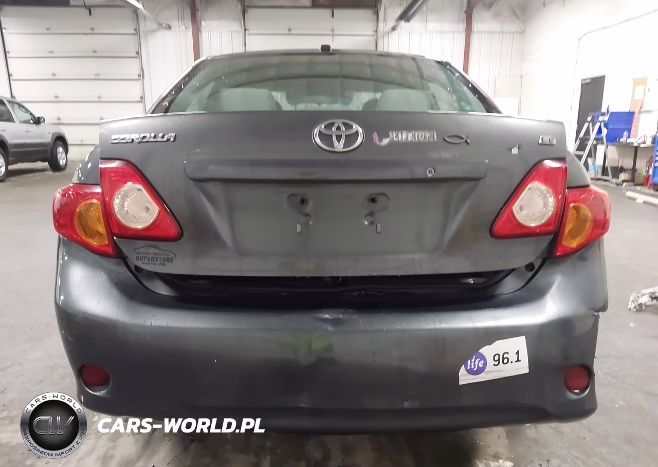 2010 Toyota Corolla Le VIN:2T1BU4EE7AC223877 - 17