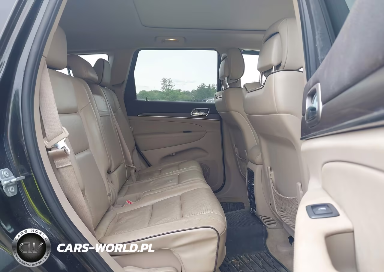 2015 Jeep Grand Cherokee Overland VIN:1C4RJFCGXFC912366 - 5