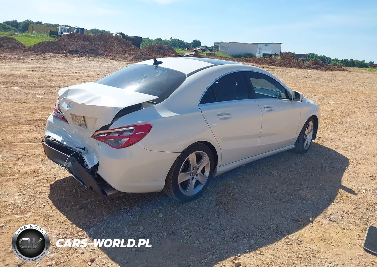2016 Mercedes-Benz Cla 250 VIN:WDDSJ4EB0GN303970 - 4
