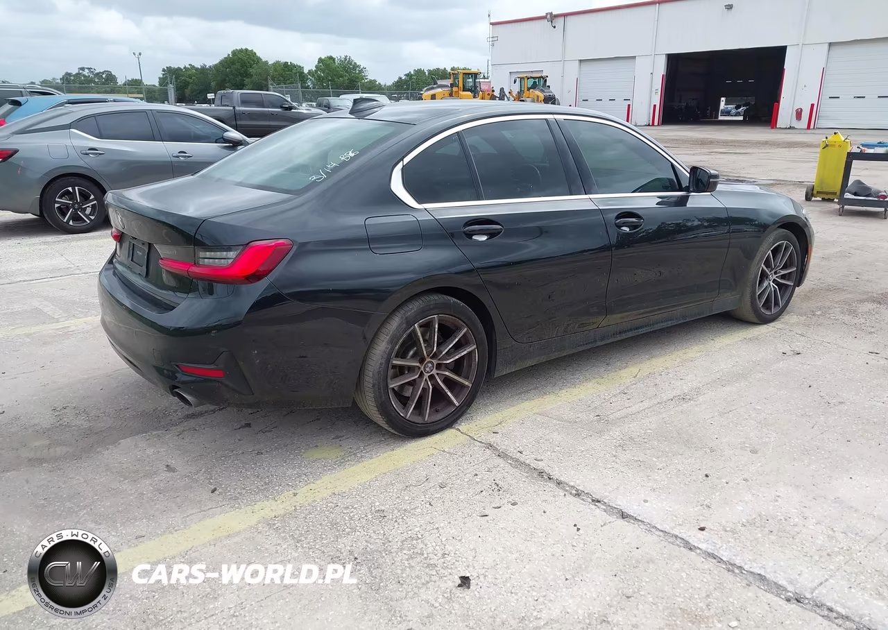 2021 BMW 330I VIN:3MW5R1J04M8C18581 - 4
