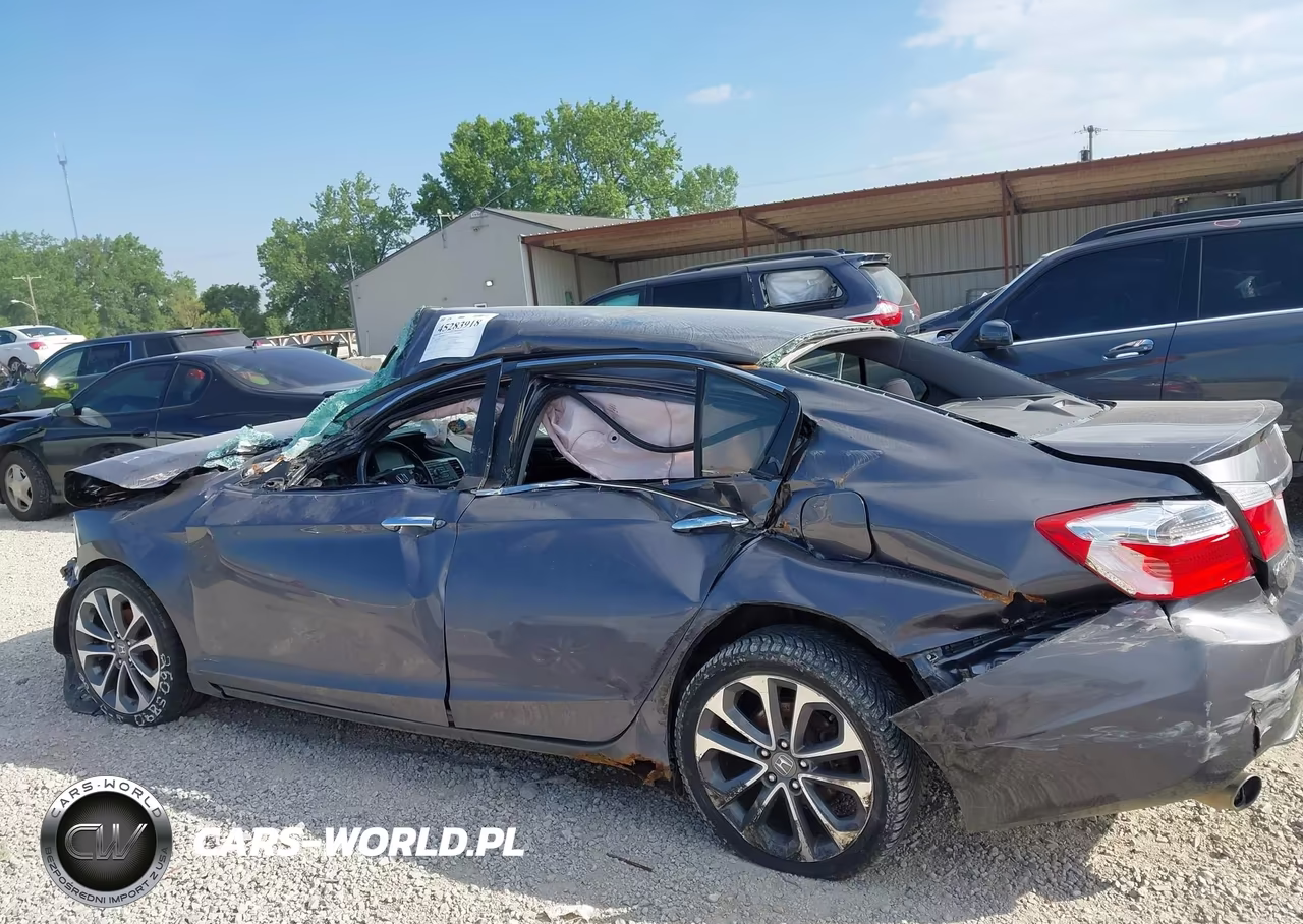 2014 Honda Accord Sport VIN:1HGCR2F54EA024693 - 15