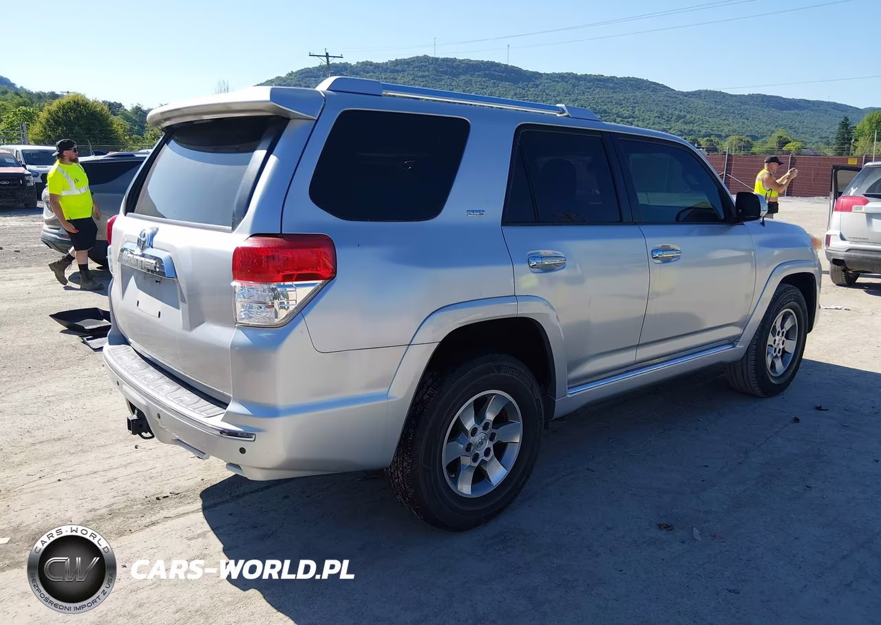 2011 Toyota 4Runner Sr5 V6 VIN:JTEZU5JR0B5022992 - 4