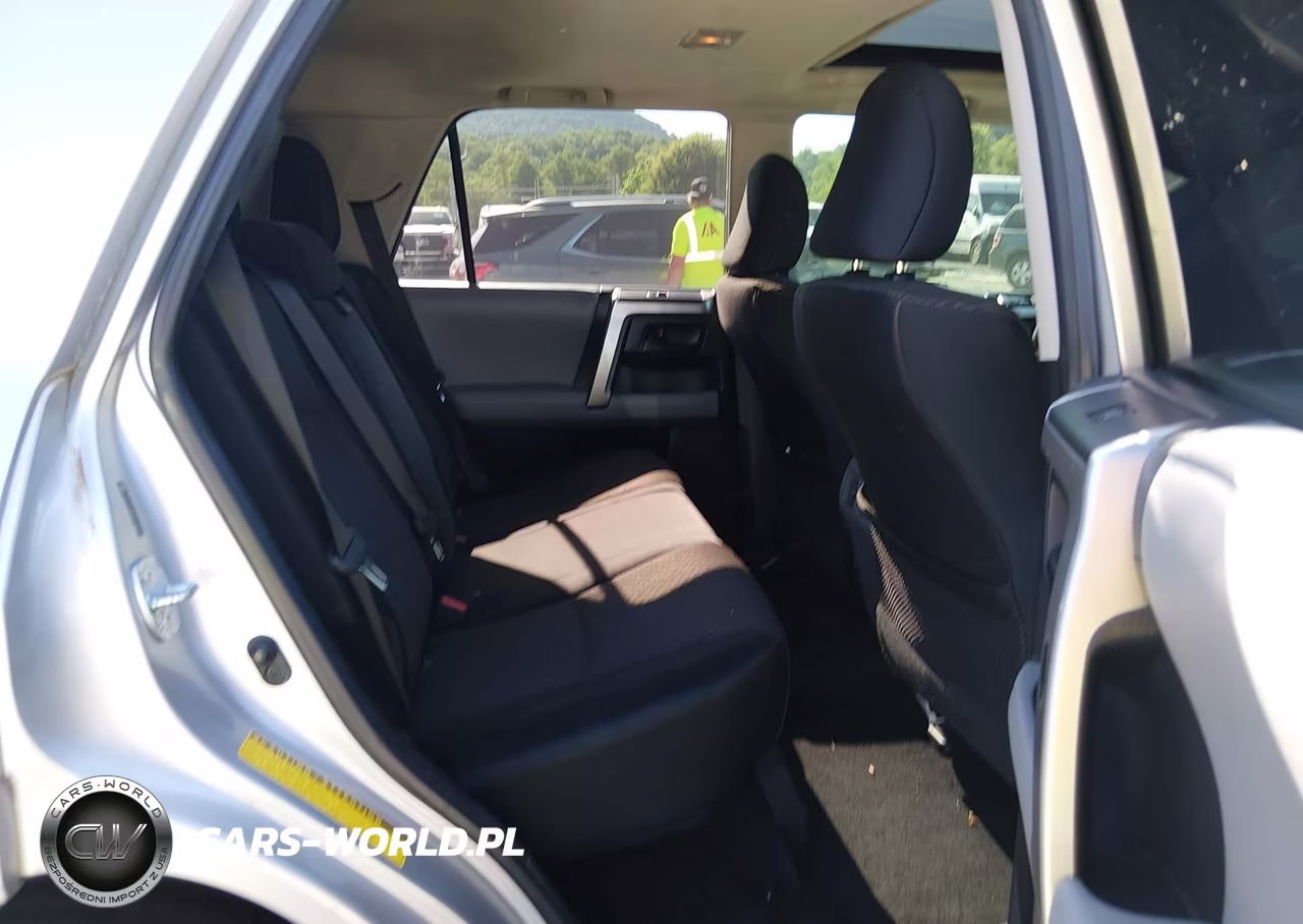 2011 Toyota 4Runner Sr5 V6 VIN:JTEZU5JR0B5022992 - 8